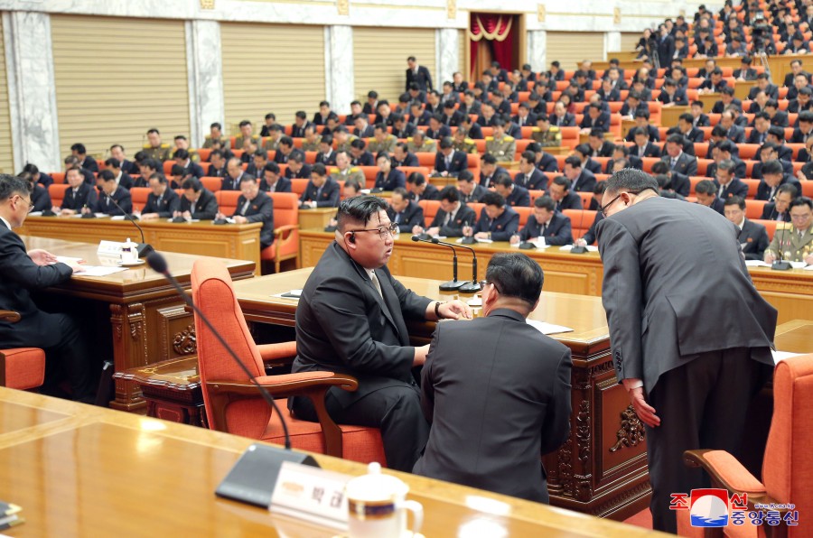 조선로동당 중앙위원회 제8기 제7차전원회의 확대회의 소집