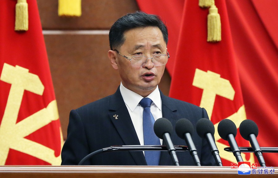 조선로동당 중앙위원회 제8기 제7차전원회의 확대회의 2일회의 진행