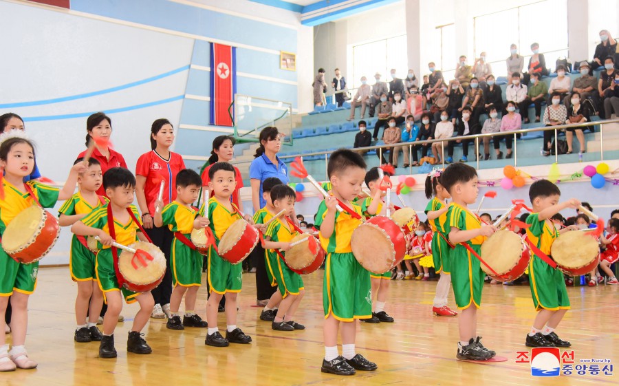 Niños discapacitados celebran Día Internacional de la Infancia