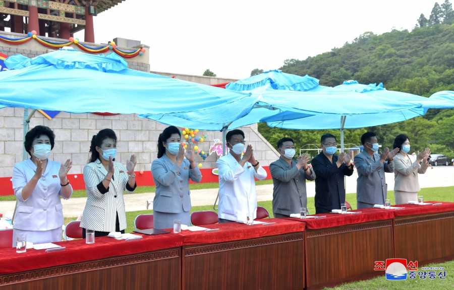 “六•一”国际儿童节７３周年友谊联欢会举行