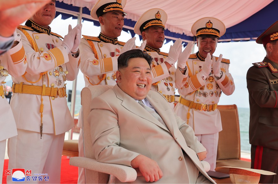 주체적해군무력강화의 새시대,전환기의 도래를 알리는 일대 사변