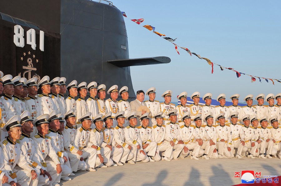 주체적해군무력강화의 새시대,전환기의 도래를 알리는 일대 사변