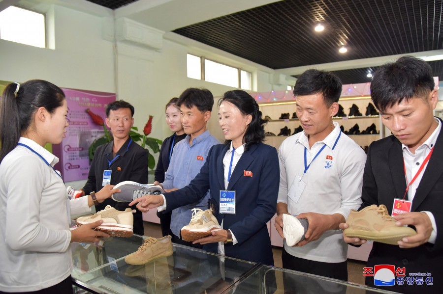 “秋季全国鞋类展－２０２３”开幕