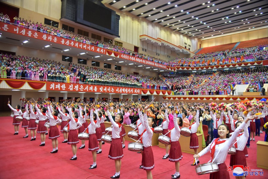 제5차 전국어머니대회 페막