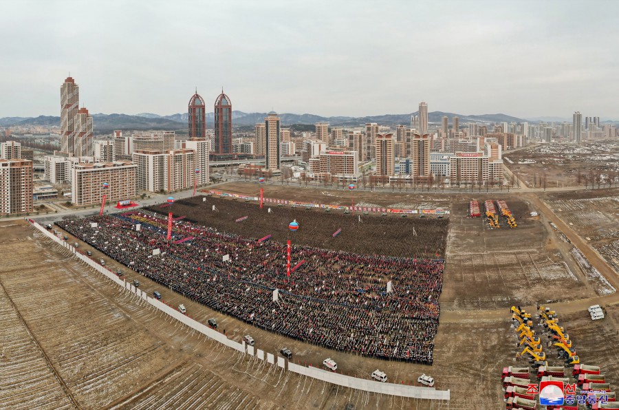 화성지구 3단계 1만세대 살림집건설착공식 진행