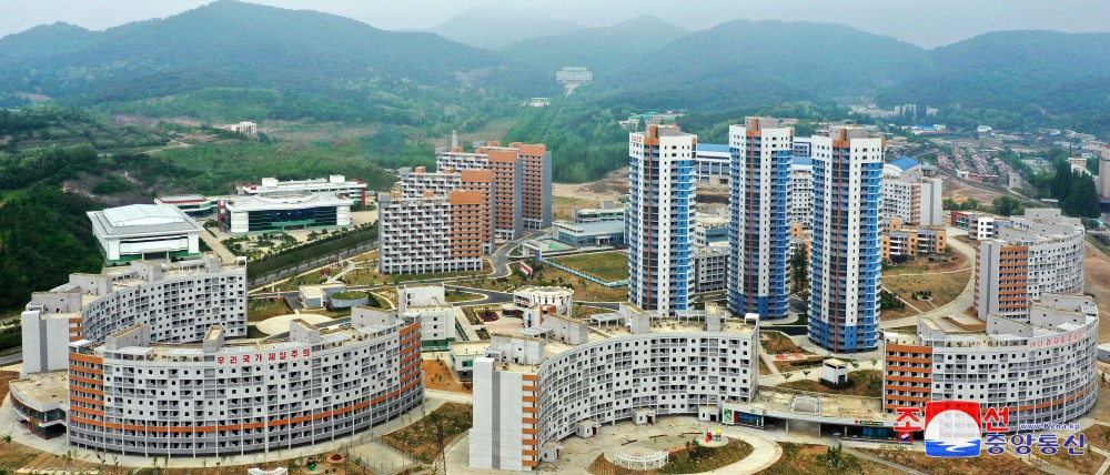 在伟大的金正恩时代日新月异的我国首都平壤面貌
