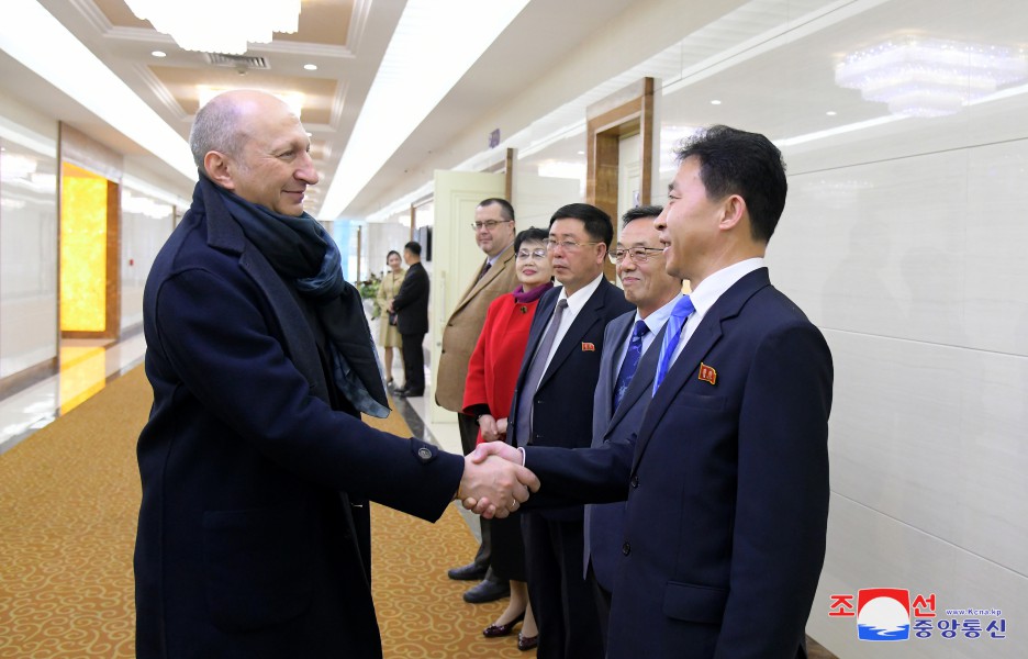 俄罗斯联邦文化部代表团回国