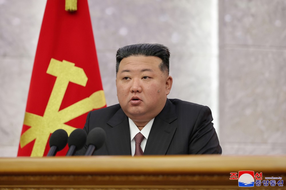 조선로동당 중앙위원회 제8기 제10차전원회의 확대회의 소집