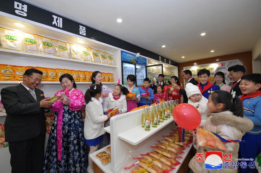 黄海南道银泉郡欢庆地方工业工厂竣工