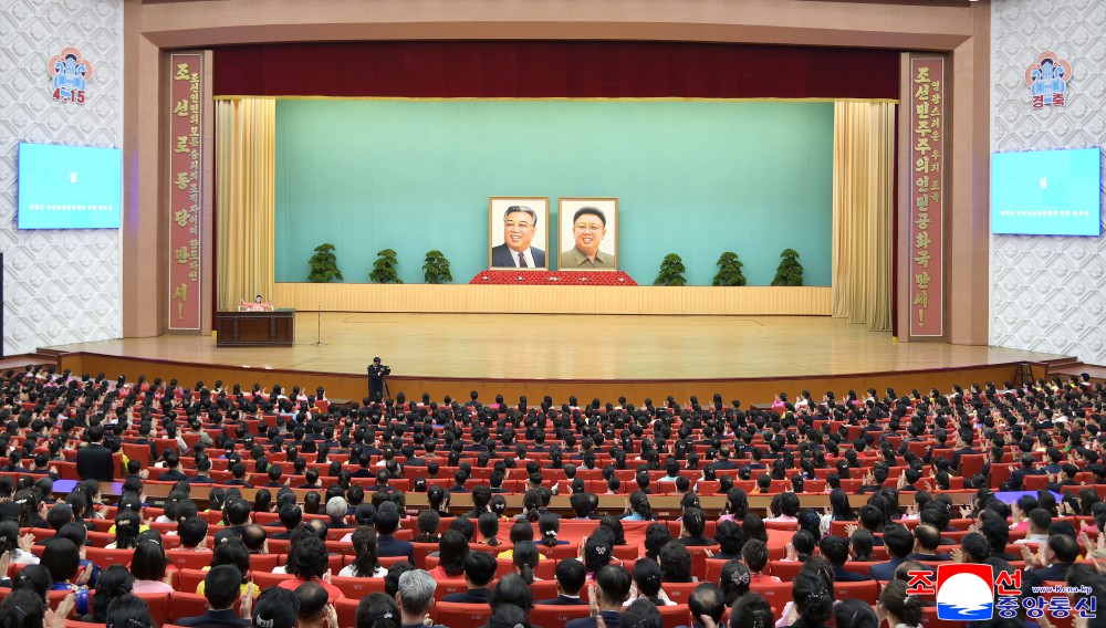 全国演讲大会举行