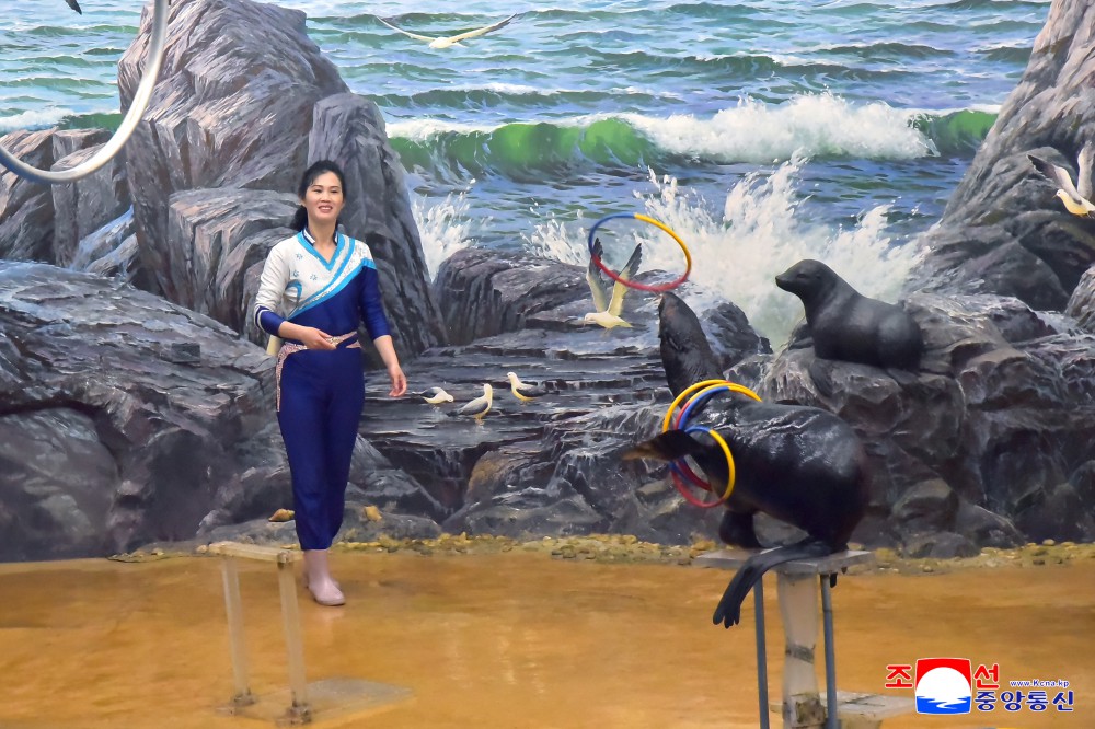 各地有意义地纪念“五一”国际劳动节