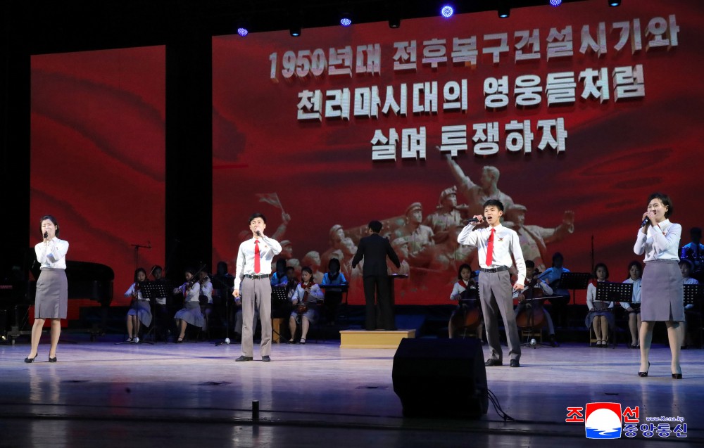 各地有意义地纪念“五一”国际劳动节